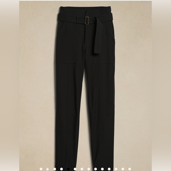 Like new Banana Republic Cargo pants - Picture 9 of 10